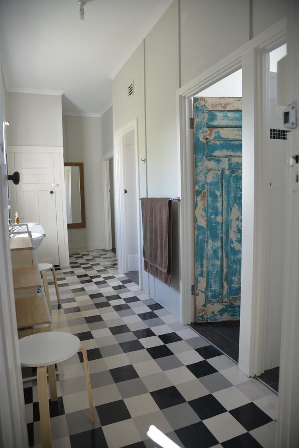 Backpackers Hostel *